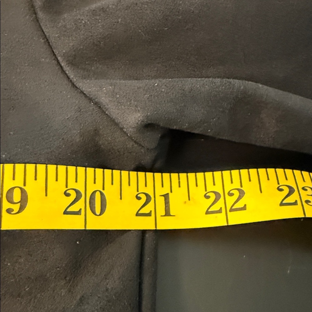 Abercrombie & Fitch Black Faux Suede Cropped Jacket - Picture 7 of 10